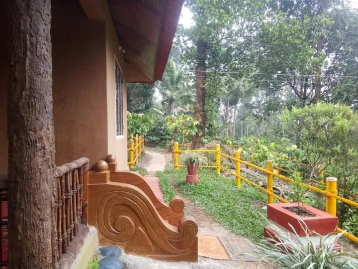 Kalidasa Tree House And Villa, Wayanad Chegat Room photo